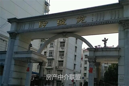 龙都华都丽景苑3室2厅1卫118.83m2精装修